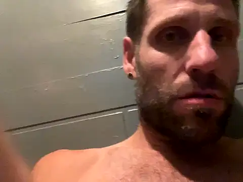 Snapshot of FckbbOy chatting on 3, 11, 2025 FckbbOy online show from 3, 11, 2025