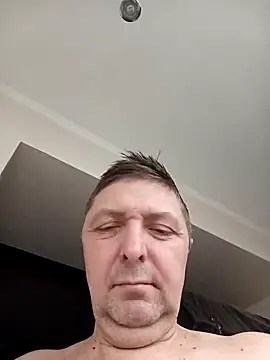 Snapshot of Pokaz2020 chatting on 8, 1, 2025 Pokaz2020 online show from 8, 1, 2025
