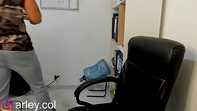 Dimitri Colleman online show from 24, 1, 2025