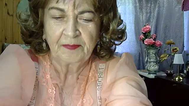 Snapshot of Emma52610 chatting on 23, 6, 2026 Emma52610 online show from 23, 6, 2026