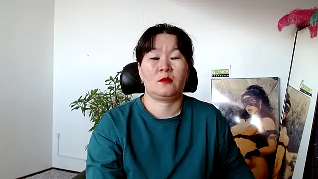 Akira xx online show from 7, 2, 2025