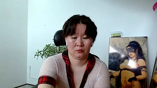 Akira xx online show from 27, 2, 2025