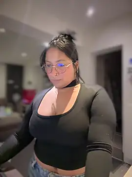 DannaaMeliza online show from 7, 12, 2024