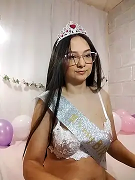 Snapshot of Camilatinass_ chatting on 14, 3, 2026 Camilatinass online show from 14, 3, 2026