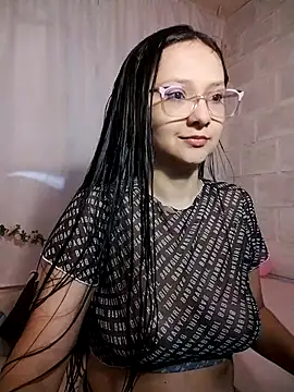 Snapshot of Camilatinass_ chatting on 23, 3, 2026 Camilatinass online show from 23, 3, 2026