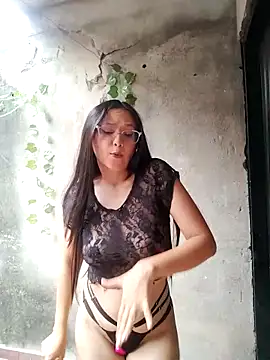 Snapshot of Camilatinass_ chatting on 11, 4, 2026 Camilatinass online show from 11, 4, 2026