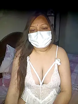 Snapshot of naughtymadam chatting on 3, 5, 2026 naughtymadam online show from 3, 5, 2026
