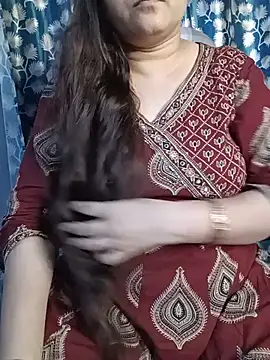 Snapshot of naughtymadam chatting on 1, 7, 2026 naughtymadam online show from 1, 7, 2026