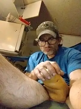 ROBERT0516 online show from 7, 10, 2025