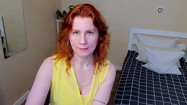 FoxySophia online show from 24, 11, 2025