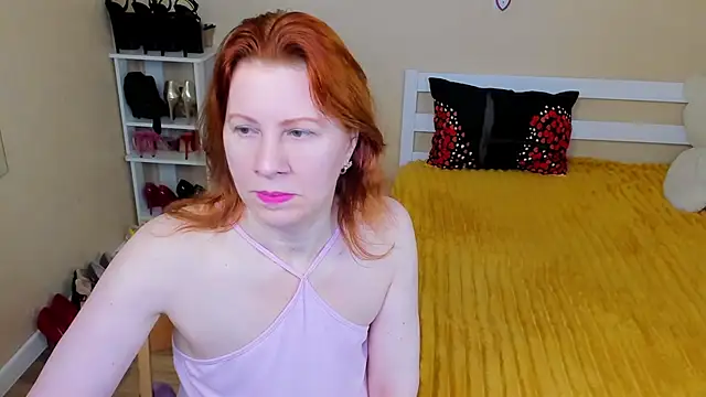 Snapshot of FoxySophia chatting on 6, 7, 2026 FoxySophia online show from 6, 7, 2026
