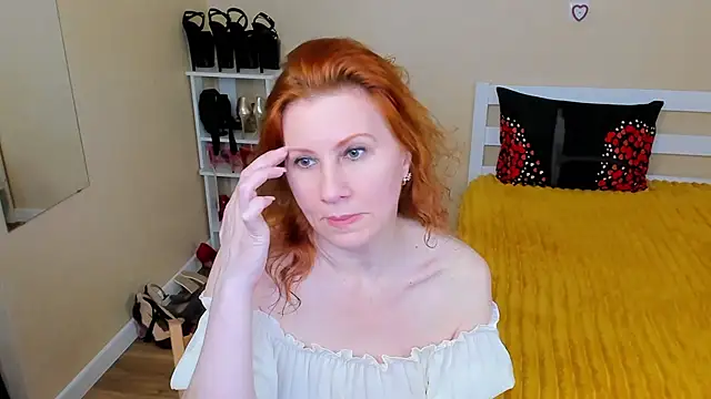 Snapshot of FoxySophia chatting on 14, 7, 2026 FoxySophia online show from 14, 7, 2026