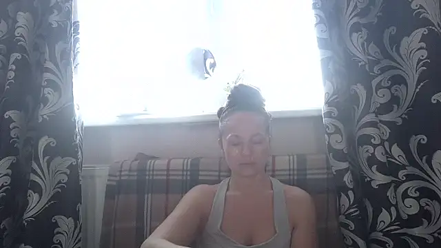 Snapshot of LindaStarS chatting on 14, 3, 2026 LindaStarS online show from 14, 3, 2026