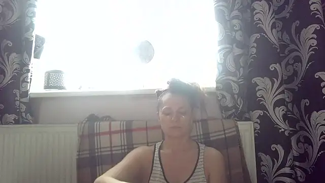 Snapshot of LindaStarS chatting on 26, 3, 2026 LindaStarS online show from 26, 3, 2026