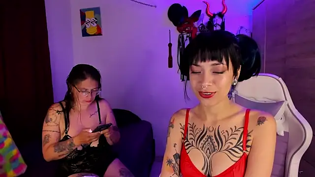 Snapshot of dungeongirls chatting on 31, 3, 2026 dungeongirls online show from 31, 3, 2026