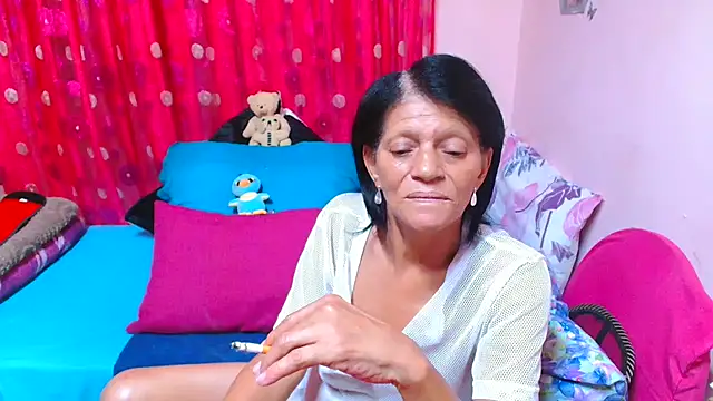 SLUTTYROXY online show from 9, 4, 2026