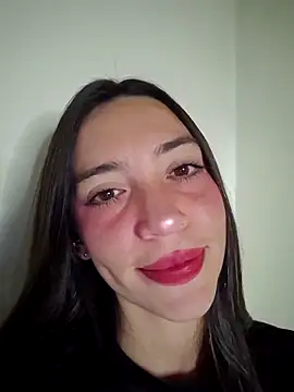 Snapshot of loveuu-bae chatting on 16, 4, 2026 loveuu-bae online show from 16, 4, 2026