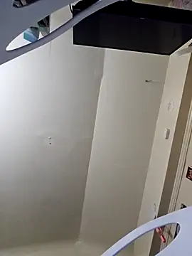 Snapshot of UncutHammer69 chatting on 16, 11, 2025 UncutHammer69 online show from 16, 11, 2025