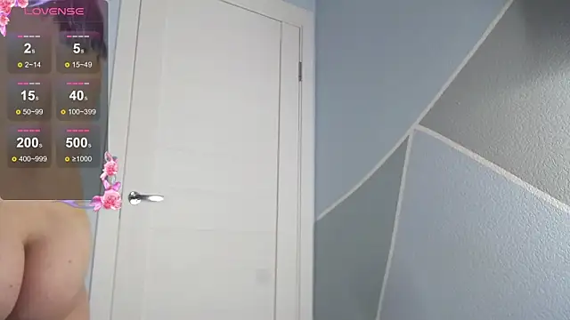 MilaniaCute online show from 18, 12, 2025