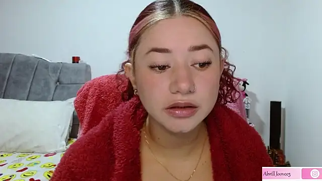 abril love2 online show from 30, 1, 2025