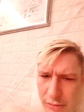 Snapshot of twinksbadboyhot chatting on 3, 3, 2025 twinksbadboyhot online show from 3, 3, 2025