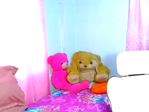 Snapshot of Hershey10 chatting on 21, 11, 2025 Hershey10 online show from 21, 11, 2025