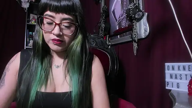 MeGoddesSara online show from 3, 7, 2026