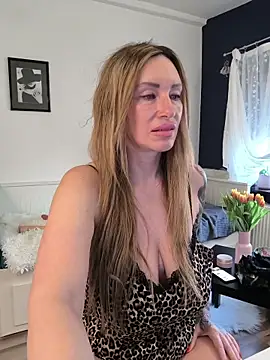 missjenn x online show from 11, 3, 2026