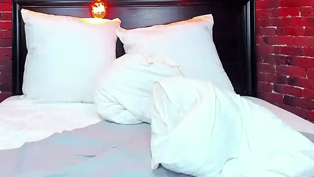 Snapshot of ChristynaRoss chatting on 12, 2, 2025 ChristynaRoss online show from 12, 2, 2025