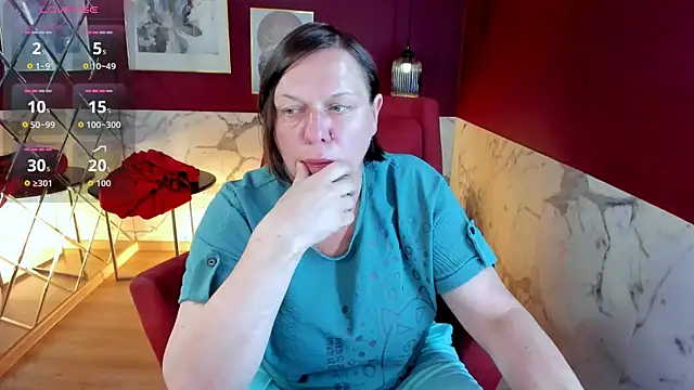 Snapshot of KellyPerfection chatting on 2, 7, 2026 KellyPerfection online show from 2, 7, 2026