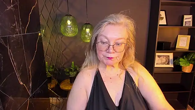 NataliMellow online show from 17, 4, 2026