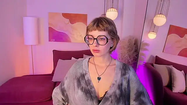 Snapshot of RubySoft chatting on 13, 11, 2025 RubySoft online show from 13, 11, 2025