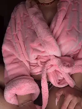 Wet-Pussycat online show from 12, 4, 2026