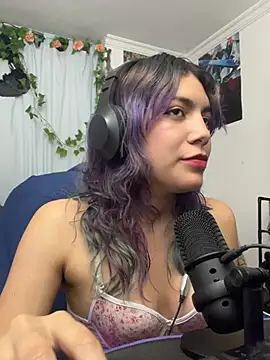 VaioletUwU online show from 29, 3, 2026