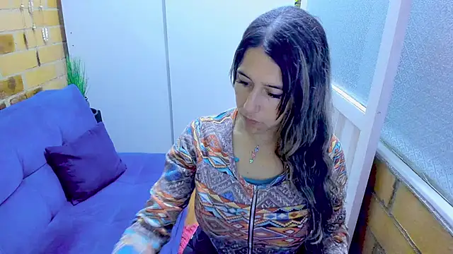 Penelope47 online show from 3, 3, 2025