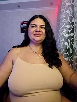 Snapshot of littleRikka chatting on 1, 11, 2025 littleRikka online show from 1, 11, 2025