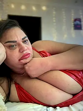 Snapshot of littleRikka chatting on 16, 12, 2025 littleRikka online show from 16, 12, 2025