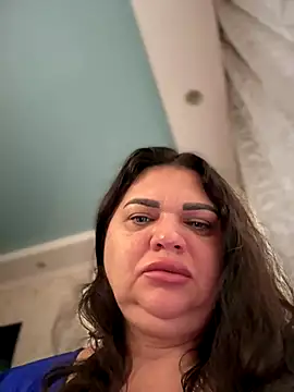 Snapshot of littleRikka chatting on 17, 12, 2025 littleRikka online show from 17, 12, 2025