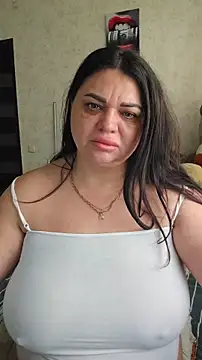 littleRikka online show from 6, 4, 2026