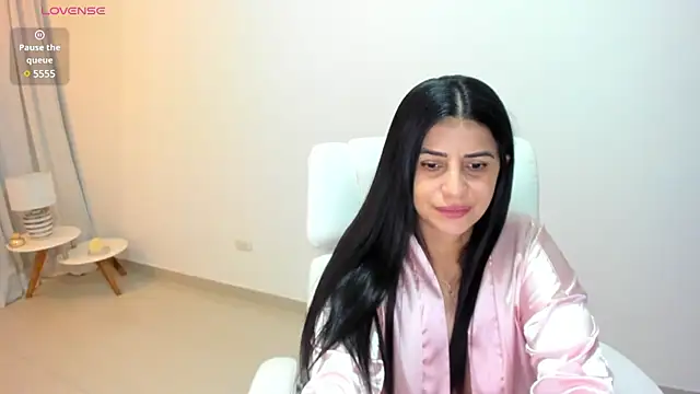 renata t  online show from 8, 3, 2025