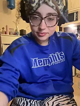 Snapshot of ladyturtle chatting on 25, 3, 2026 ladyturtle online show from 25, 3, 2026