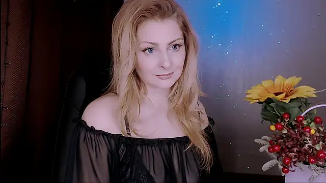 Snapshot of Eleonores chatting on 3, 3, 2025 Eleonores online show from 3, 3, 2025