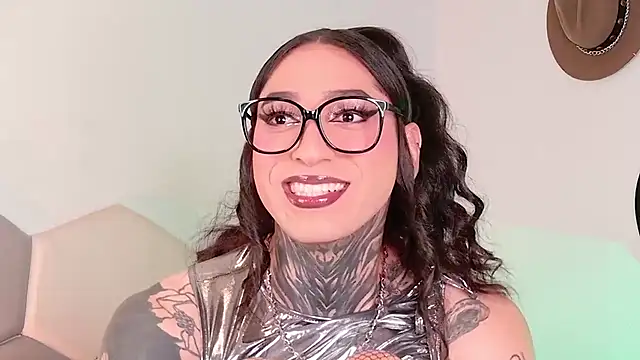 Snapshot of juliana_robles chatting on 19, 2, 2026 juliana robles online show from 19, 2, 2026