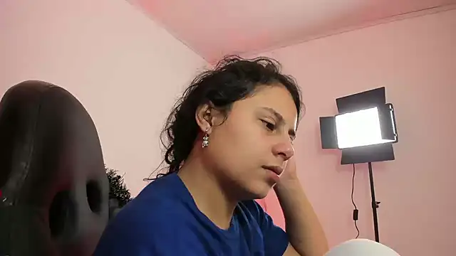 AbbyTaylorr online show from 28, 11, 2025