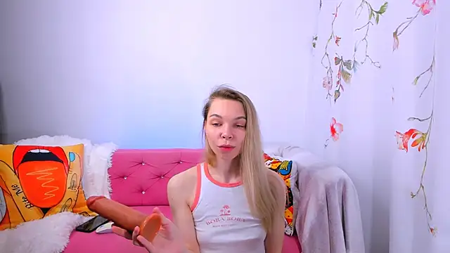 Snapshot of The_Deep_Passion chatting on 10, 1, 2025 The Deep Passion online show from 10, 1, 2025