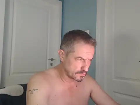 Snapshot of MisterFaithRO chatting on 27, 7, 2026 MisterFaithRO online show from 27, 7, 2026