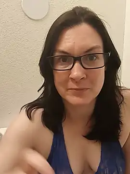 DesreRose online show from 25, 6, 2026