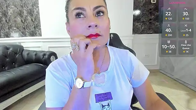 Snapshot of Imyourdirtymilf chatting on 4, 3, 2026 Imyourdirtymilf online show from 4, 3, 2026