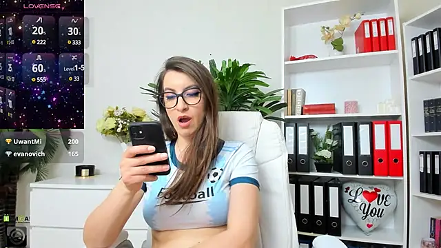 amayawest online show from 30, 1, 2025