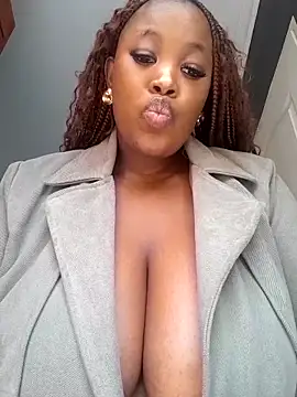 SWEETDOLLY29XX online show from 20, 2, 2025